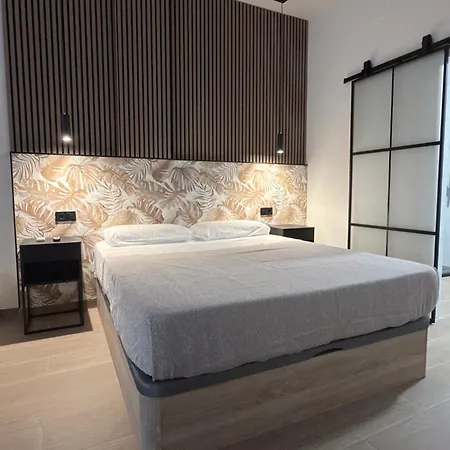 Nuevos En Lägenhet *